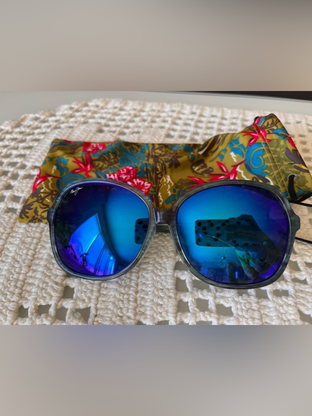 Maui Jim Women's Blue Lens sunglasses